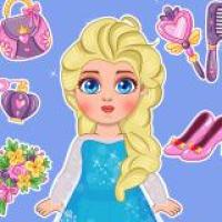 Blonde Chibi Fashion Show Extravaganza