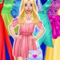 Fashion Magazine Style Your Way to the Top in this Free Game